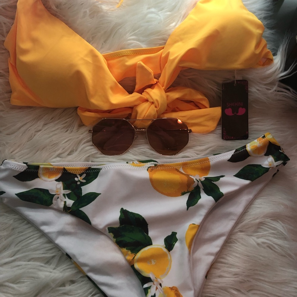 Lemonade print Bikini 🍋